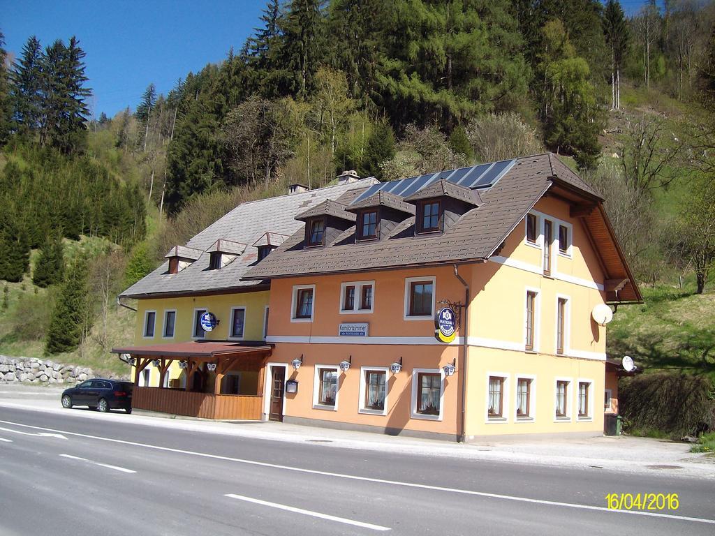 Gasthaus Zur Melzen Hotel Versbichl Buitenkant foto